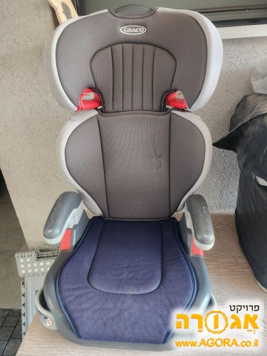 כיסא לרכב
