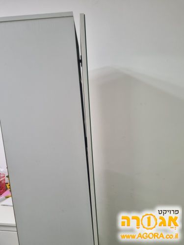 ארון דלת אחת + מראה