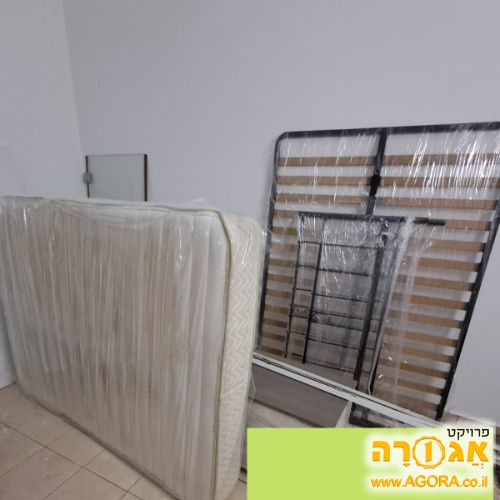 מיטה זוגית כולל מזרן