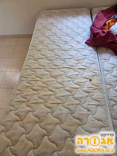 שני מזרני יחיד