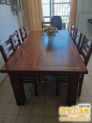 שולחן פינת אוכל