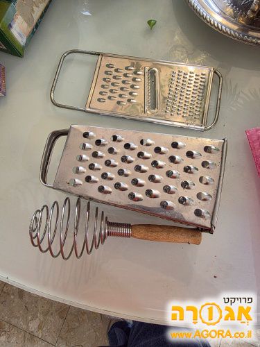 פריטי מטבח וינטג' מקציף לעוגה פומפיה