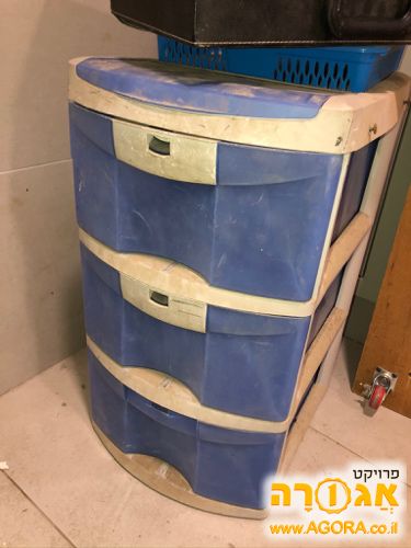 מגירות פלסטיק
