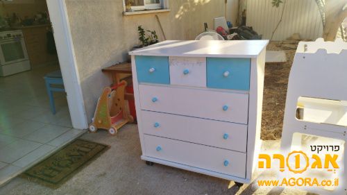 שידת החתלה