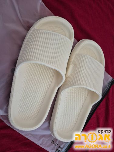 נעלי בית חדשות מהאריזה