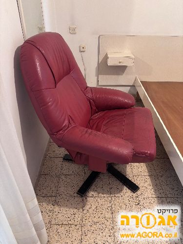 כורסת טלוויזיה