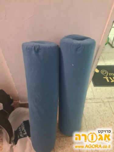 כריות עגולות לספה