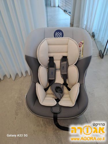 כסא תינוק לרכב