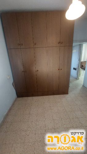 ארון בגדים