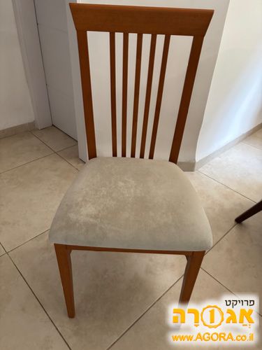 כסאות פינת אוכל