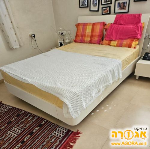 מיטה זוגית + מזרון