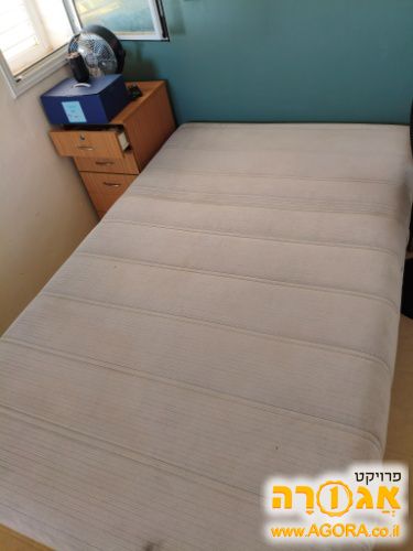 מיטת עם ארגז מצעים