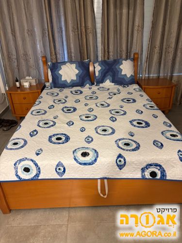 מיטה זוגית כולל ארגז מצעים ו2 שידות