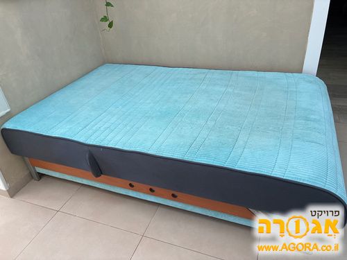 מיטה וחצי