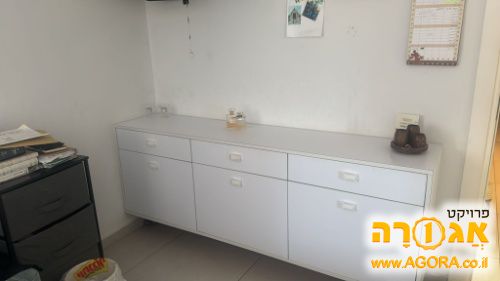 ארון קיר