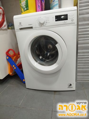 מכונת כביסה פתח חזית 6 ק"ג אלקטרולוקס