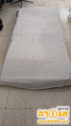 מזרן יחיד