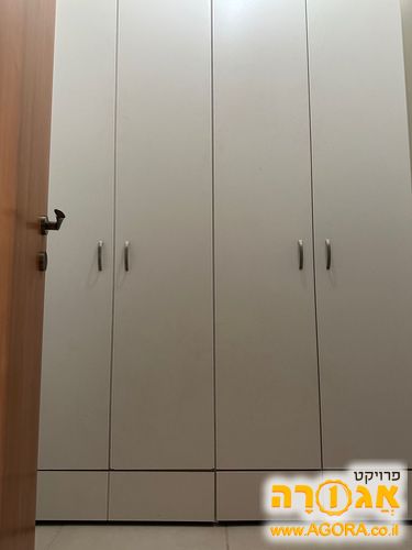 ארון בגדים 4 דלתות