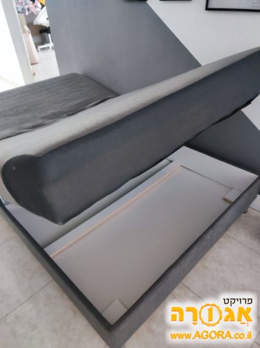 מיטה וחצי עם ארגז מצעים
