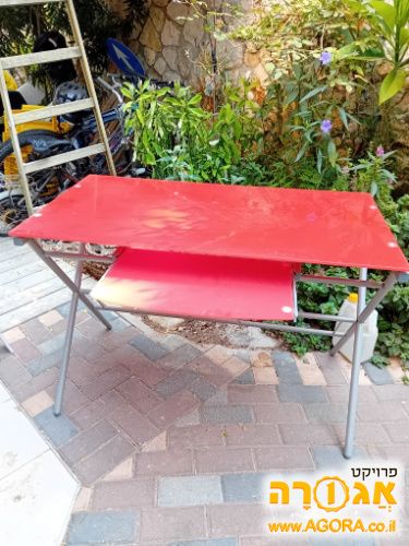 שולחן מחשב