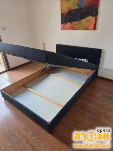 מיטת שינה