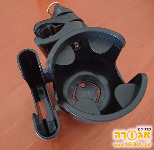 מחזיק בקבוק ופלאפון