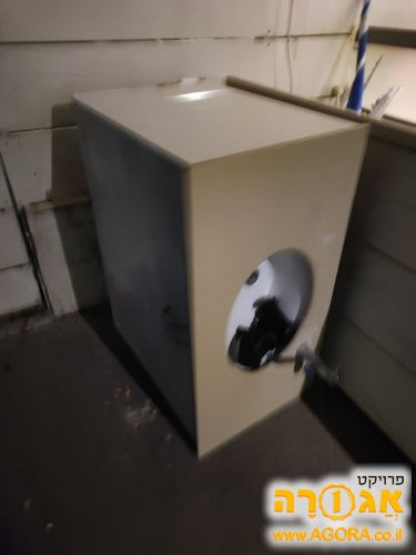 ארון אמבטיה