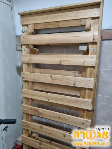 בסיס מיטה זוגית - יהודית