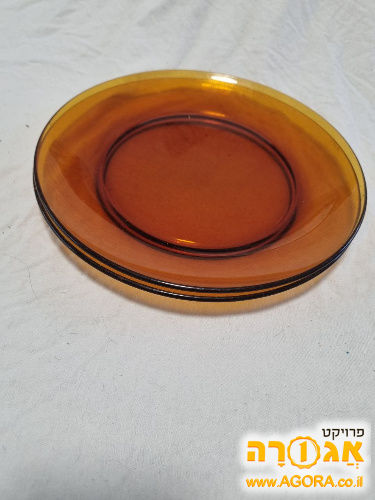 צלחות