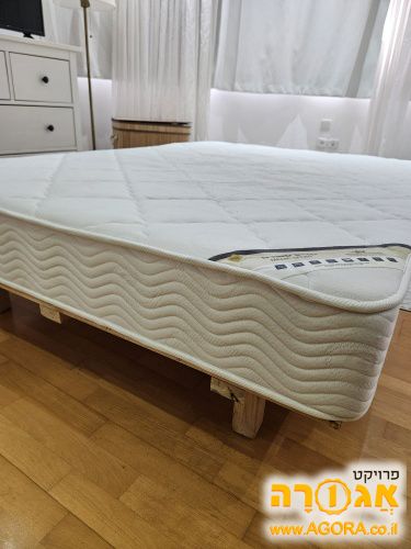 מזרן ובסיס מיטה