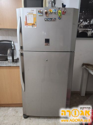 מקרר SHARP