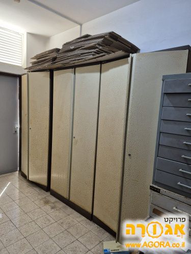 ארונות מתכת