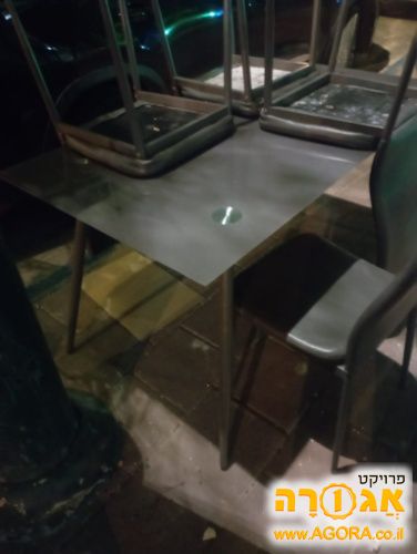 שולחן פינת אוכל