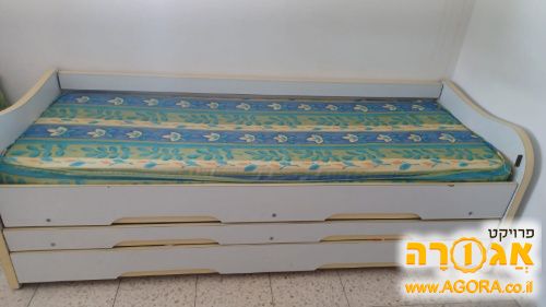 מיטת חבר