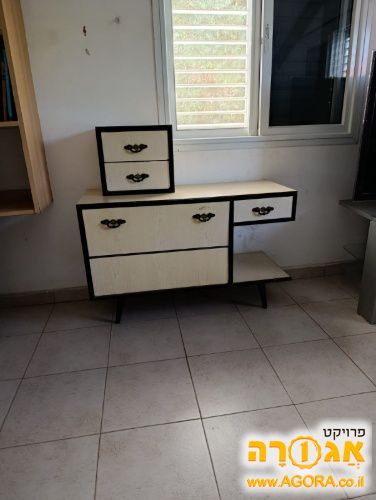 כוננית