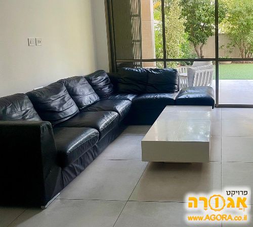 ספת שזלונג ושולחן סלון