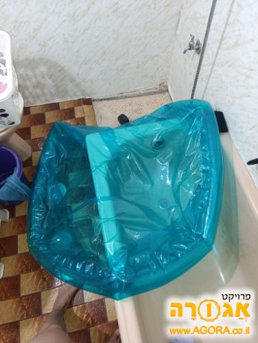 בריכה לילדים