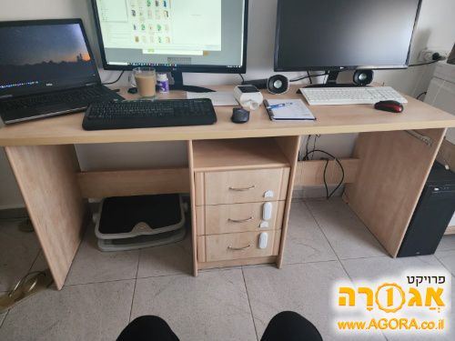שולחן מחשב זוגי