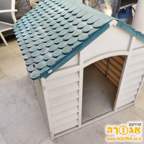 מלונה