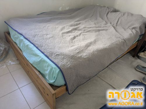 בסיס מיטה + מזרון פולירון 2.00-1.40