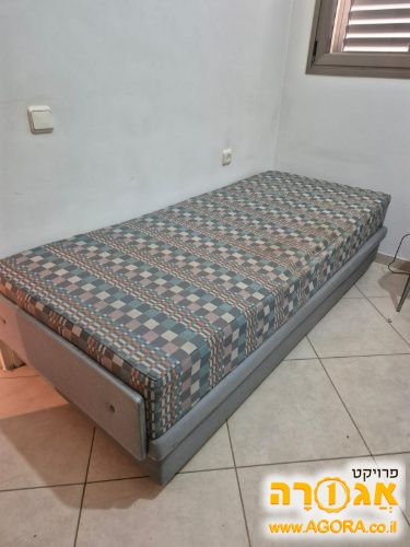 מיטת נוער עמינח