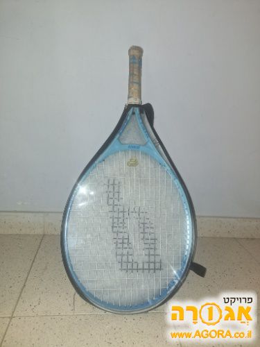 מחבט טניס לילדים