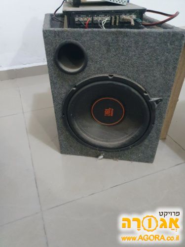 מגבר לרכב