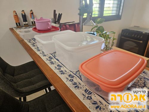 קופסאות פלסטיק