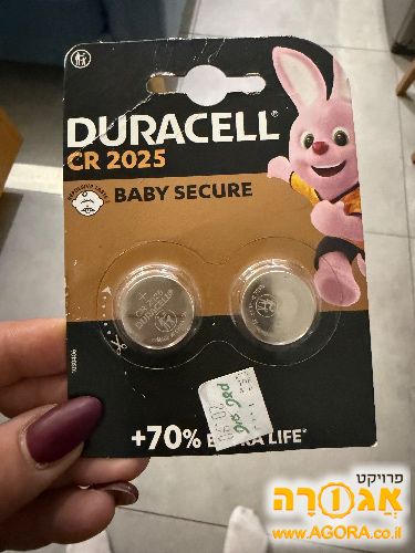 סוללות ליתיום CR2025 באריזה