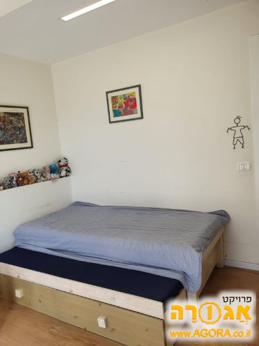 מיטת נוער
