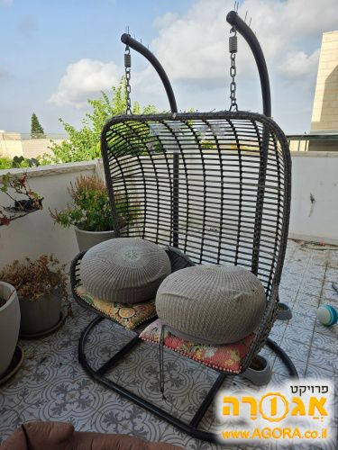 נדנדת מרפסת