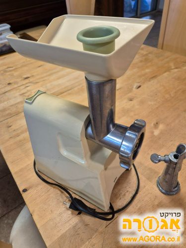 מטחנת בשר חשמלית