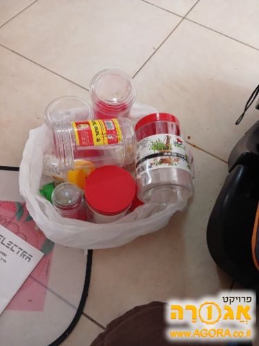 קופסאות פלסטיק