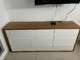 שידה לחדר שינה מעץ מלא 9 מגירות חום לבן